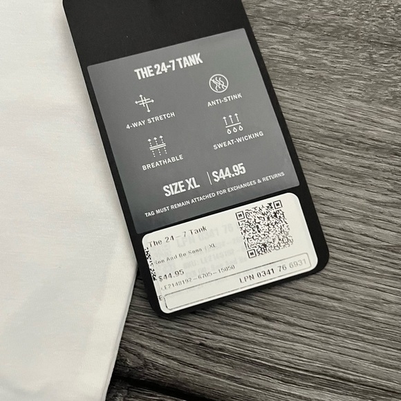 Fabletics Men's The 24-7 Sleeveless Tank Shirt See and Be Seen Size XL White - Picture 8 of 9